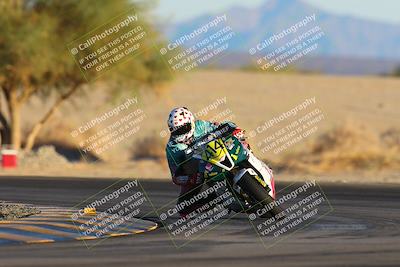 media/Dec-07-2024-CVMA (Sat) [[21c5f1ef85]]/Race 13-Amateur Supersport Middleweight/